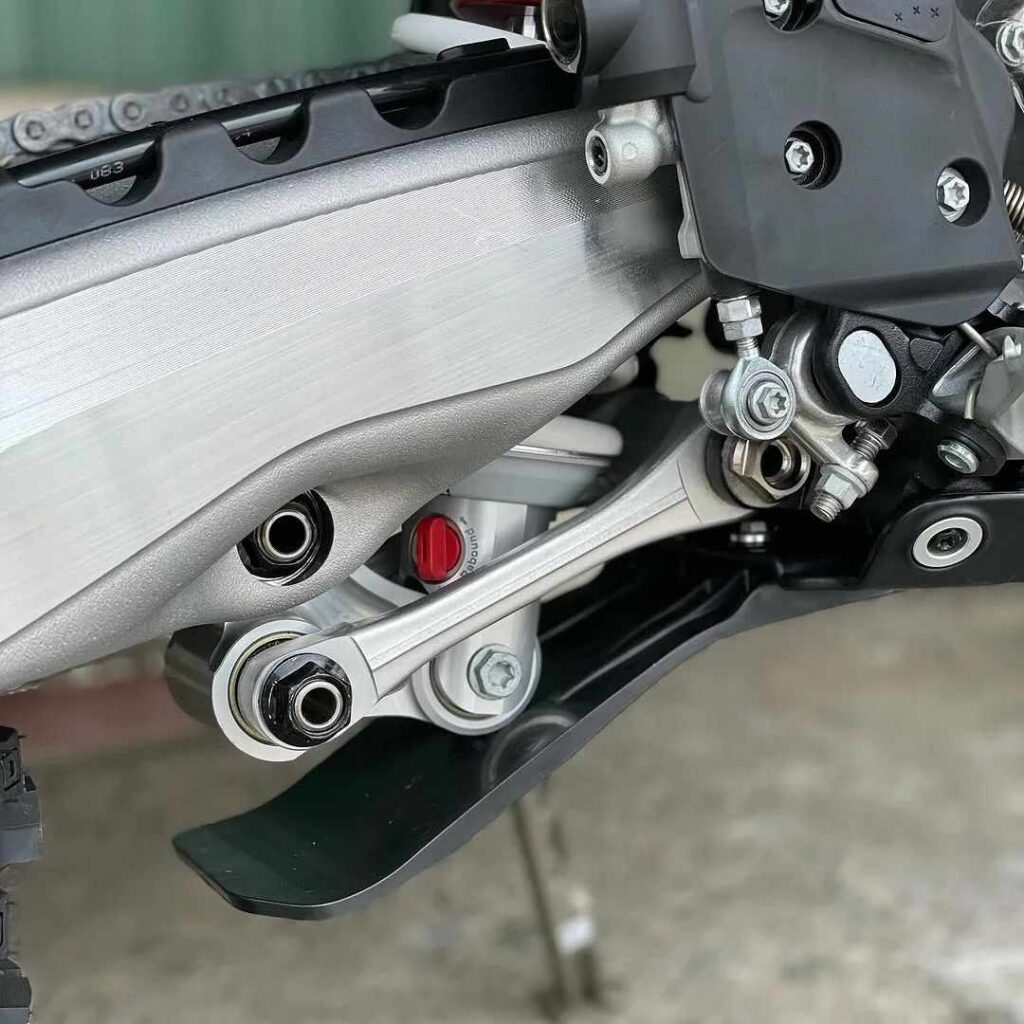 2024-Husqvarna-TE-300-PRO5