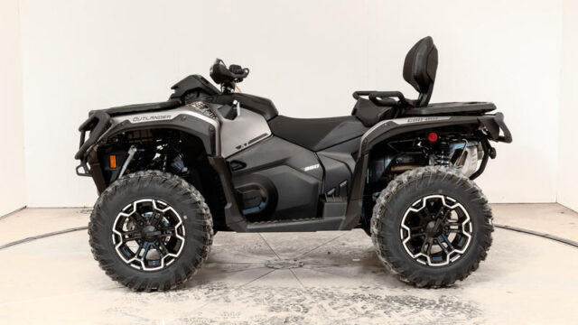 2025-Can-Am-Outlander-MAX-XT-8504