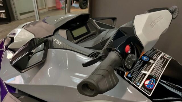 2025-SEA-DOO-GTI-SE-170-3