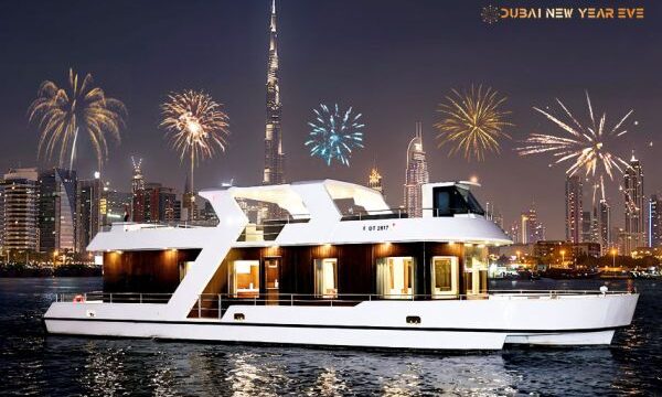 nye-creek-elite-fireworks-experience