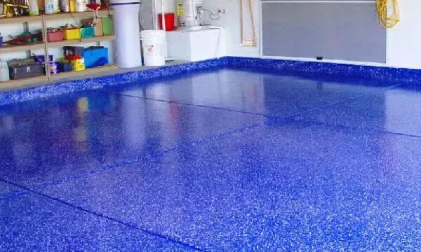 residential-garage-with-a-bright-vibrant-blue-epoxy-floor-speckled.webp.bv_resized_ipad.webp.bv_