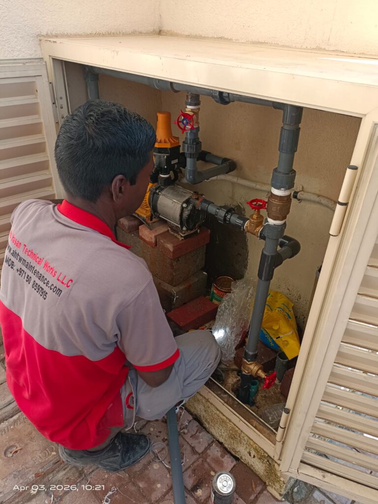 PLUMBING-IN-MODERN-MODIFY-IN-SPRING-050243